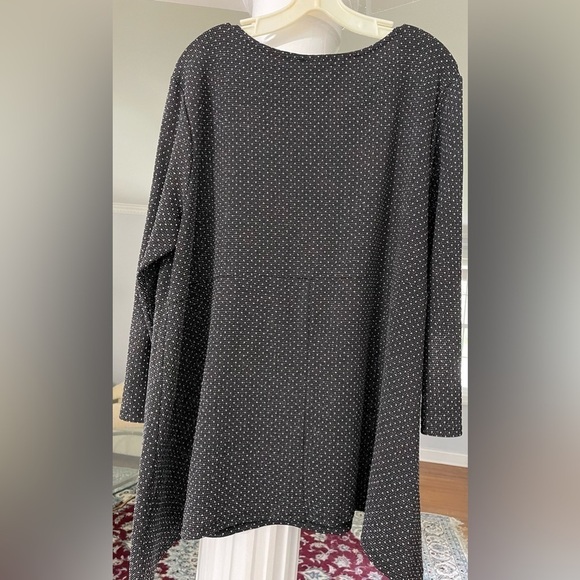 Ruby Red women’s long sleeve top/ tunic with silver metallic embellishments XL - Picture 2 of 4